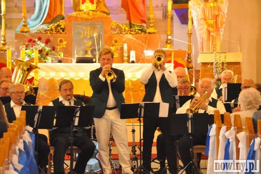 Wyjątkowy Koncert Muzyczny w Zawadzie - zdjęcie 17