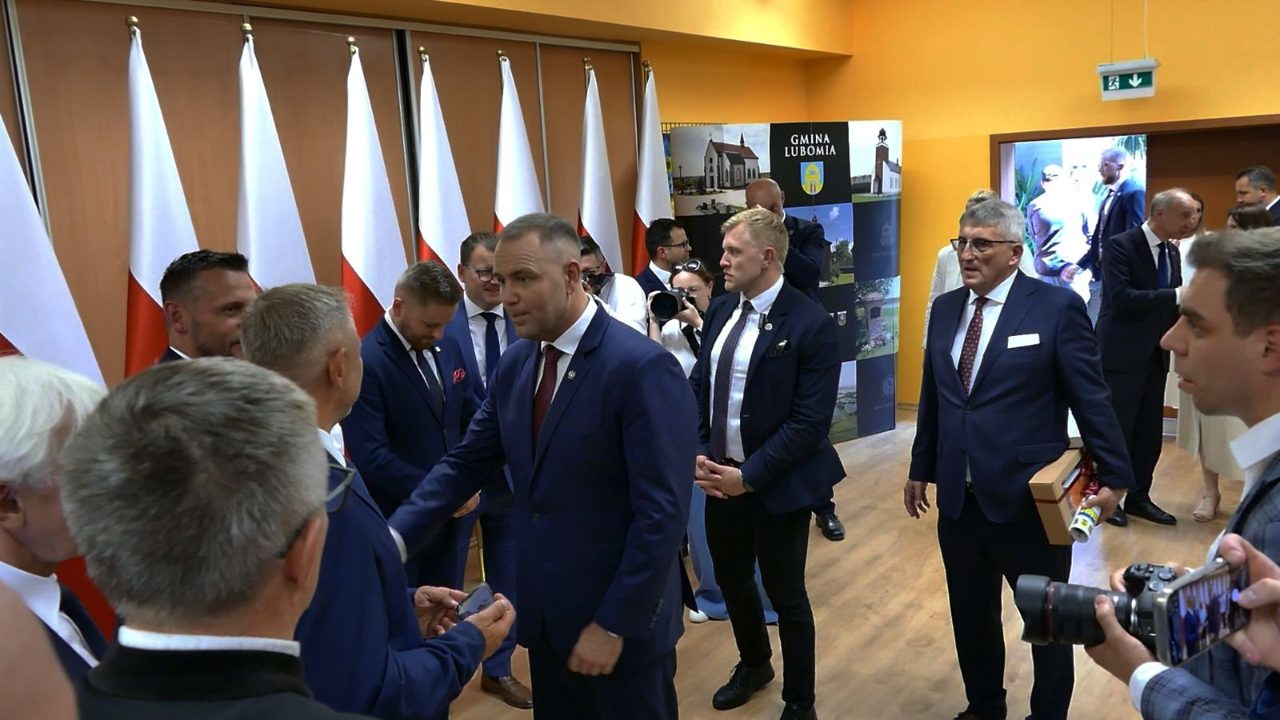 Wizyta Prezydenta Rzeczypospolitej Polskiej Karola Nawrockiego w Gminie Lubomia - zdjęcie 15