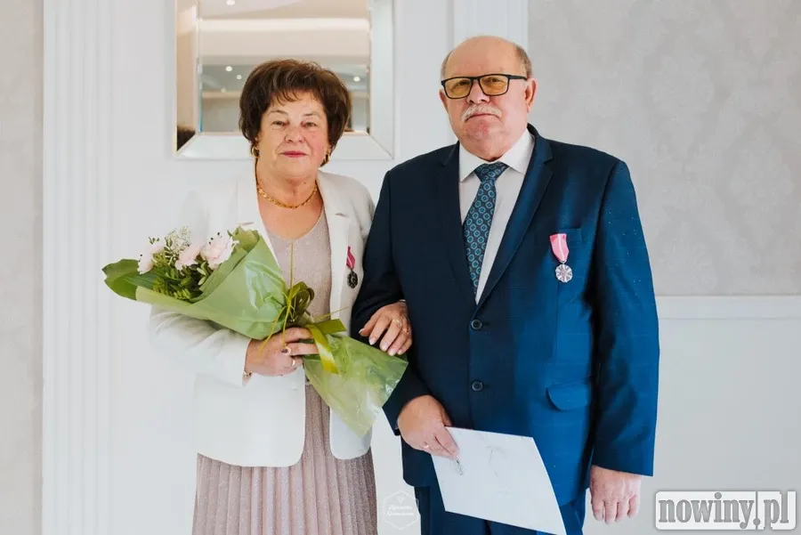 Muzyka, emocje i piękny jubileusz – Złote Gody w Czyżowicach - zdjęcie 15