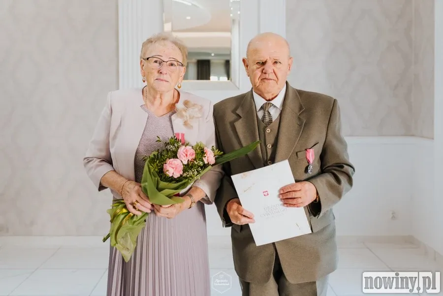Muzyka, emocje i piękny jubileusz – Złote Gody w Czyżowicach - zdjęcie 35